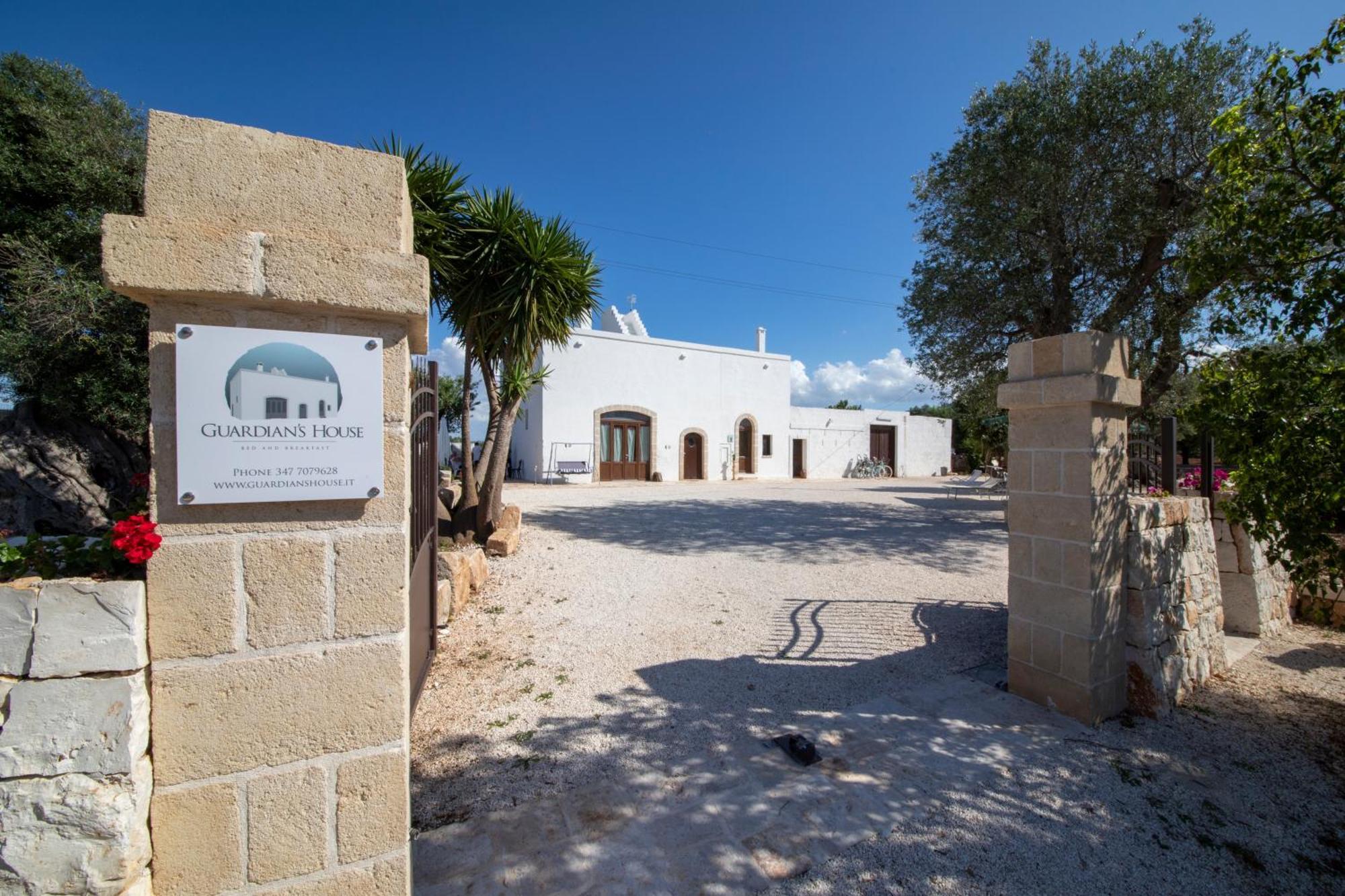 Guardian'S House Bed & Breakfast Monopoli Exterior photo